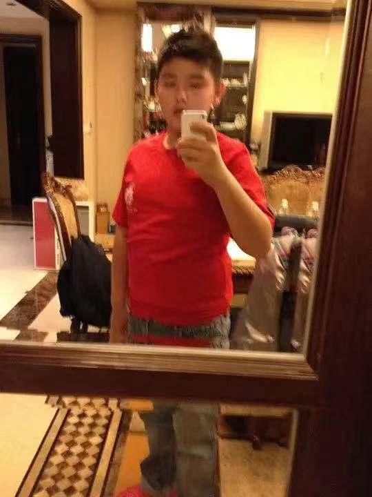 頂流明星直播事故揭秘，背后的真相與粉絲后援會的深夜聲明