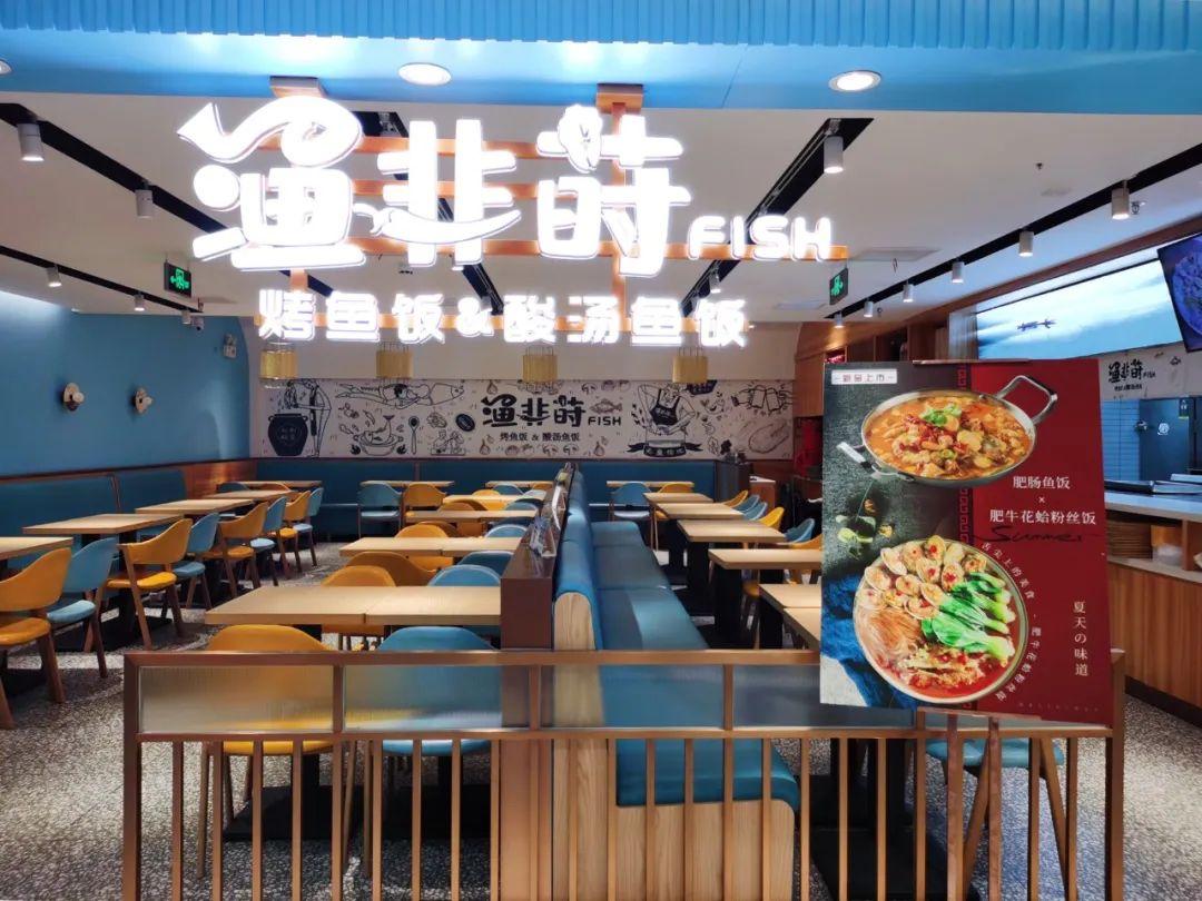 網(wǎng)紅美食店衛(wèi)生問題曝光引發(fā)社會熱議，衛(wèi)生狀況堪憂成熱搜焦點