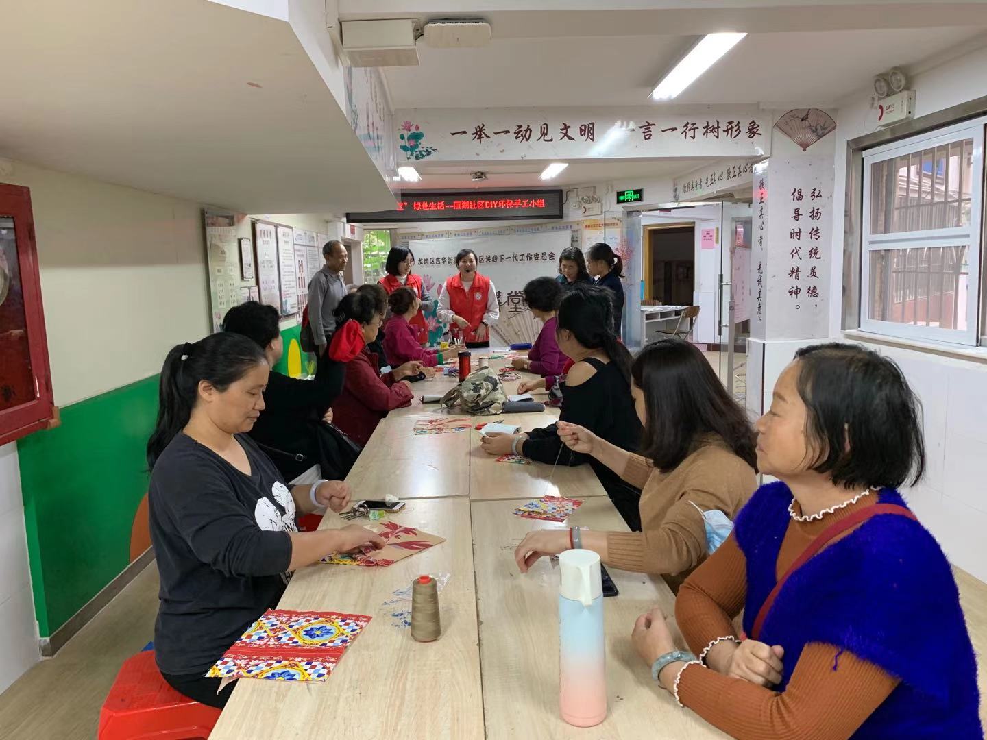 社區(qū)DIY手工坊開放，居民創(chuàng)意無限共享樂趣