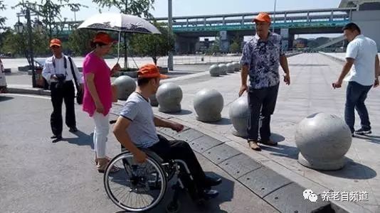 地鐵無障礙設(shè)施缺失對殘障人士出行帶來的挑戰(zhàn)