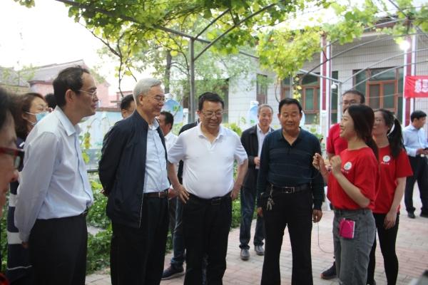 綠色種植理念引領(lǐng)生態(tài)農(nóng)業(yè)示范區(qū)擴(kuò)展，生態(tài)理念深入人心