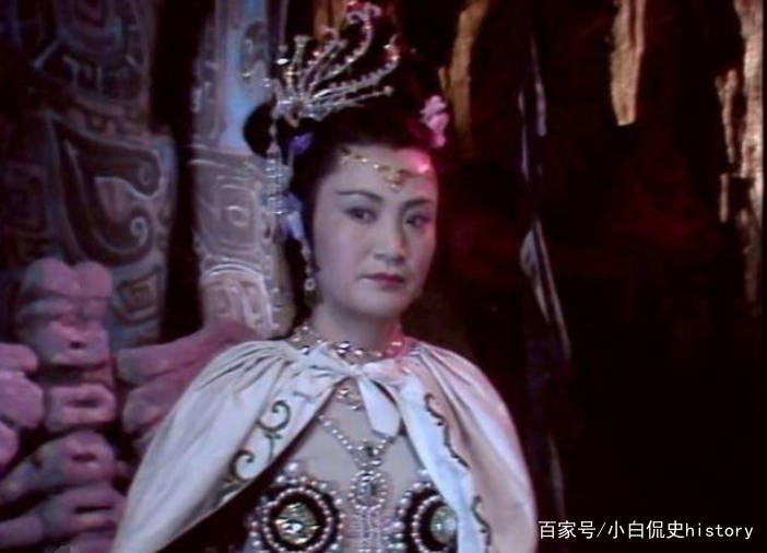 戲劇舞臺，塑造鮮活人物性格的藝術展現