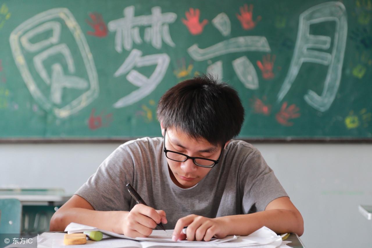 緊張情緒與肌肉放松，身心之間的微妙聯(lián)系探索