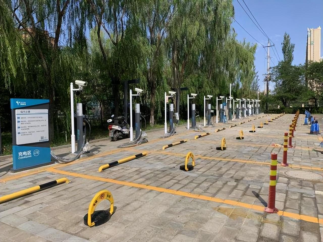 新能源汽車充電樁布局的挑戰(zhàn)與應(yīng)對策略