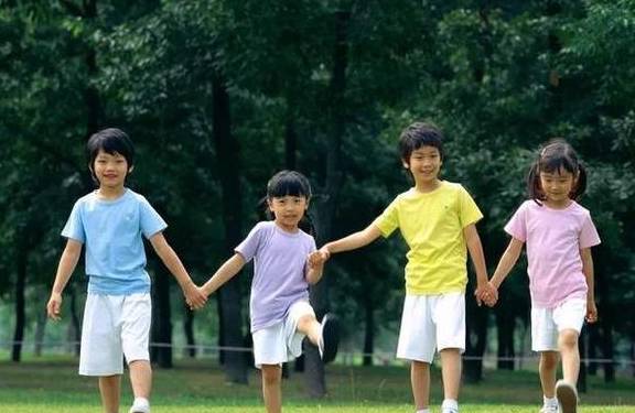戶外活動如何助力提升孩子體能？