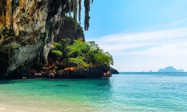 海島度假之旅，心靈沐浴陽光，盡享寧靜時光