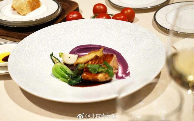 簡單食材，打造高級(jí)餐廳美味風(fēng)采