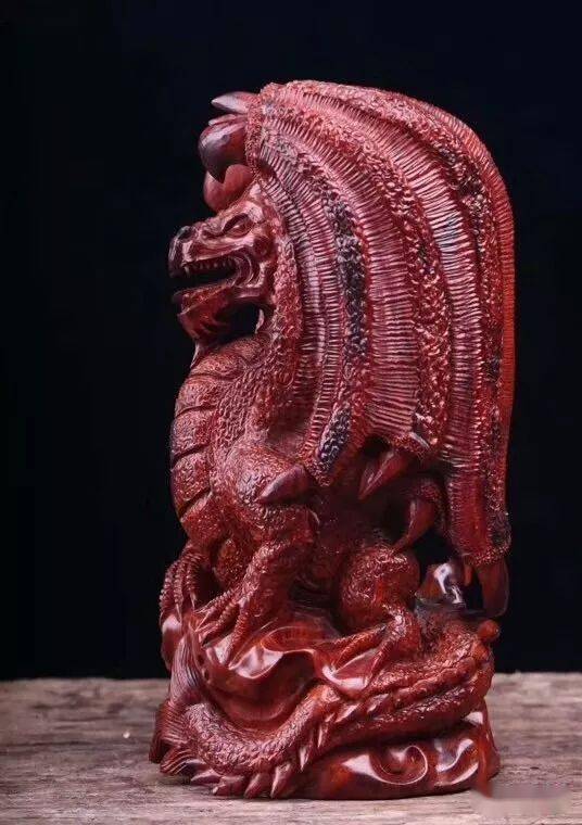 木雕藝術(shù)，創(chuàng)作技巧與文化底蘊的融合展現(xiàn)