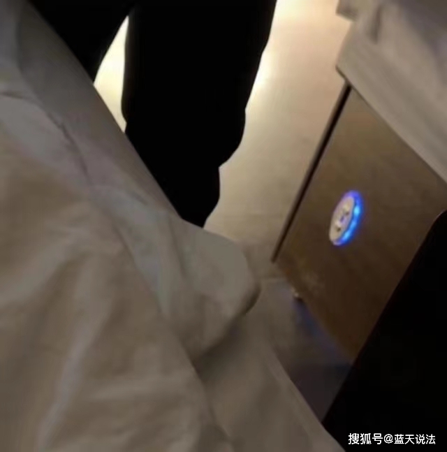 女子全裸SPA遭遇偷拍事件，涉黃問題的深度探討