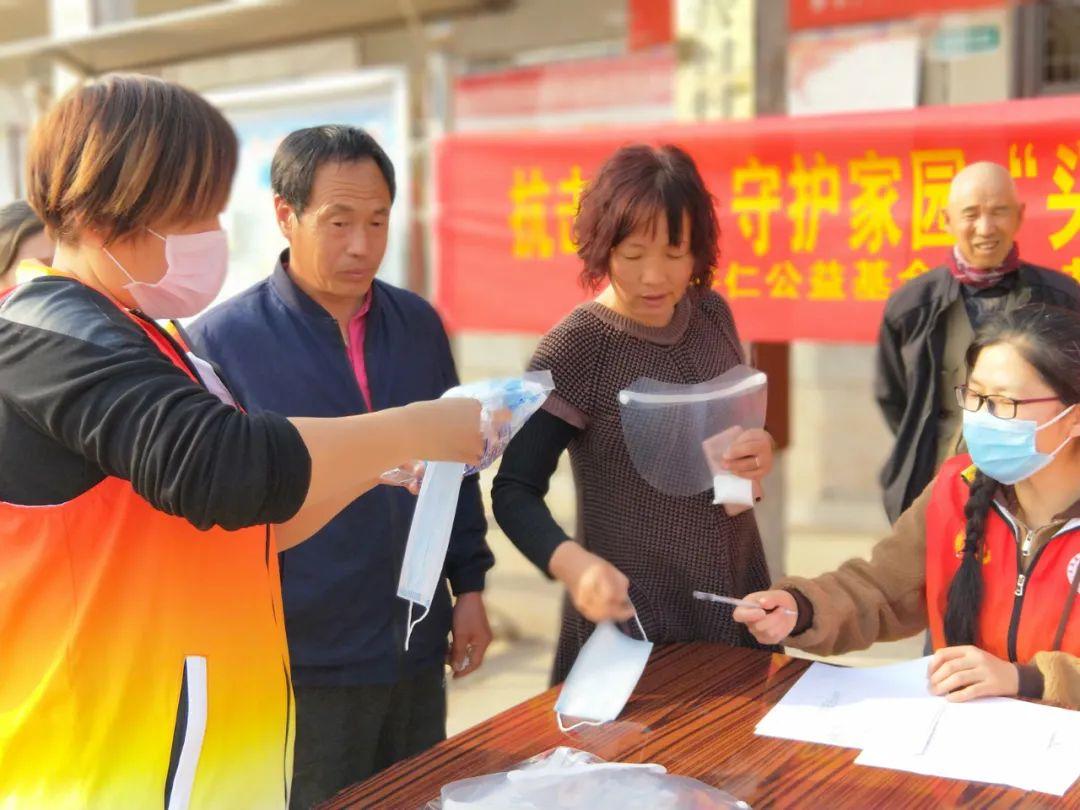 志愿者服務(wù)與社會(huì)責(zé)任的培養(yǎng)，構(gòu)建和諧社會(huì)的重要力量之源