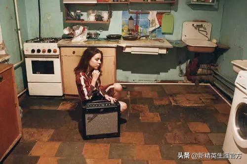 內(nèi)外環(huán)境對學生心態(tài)的深刻影響分析