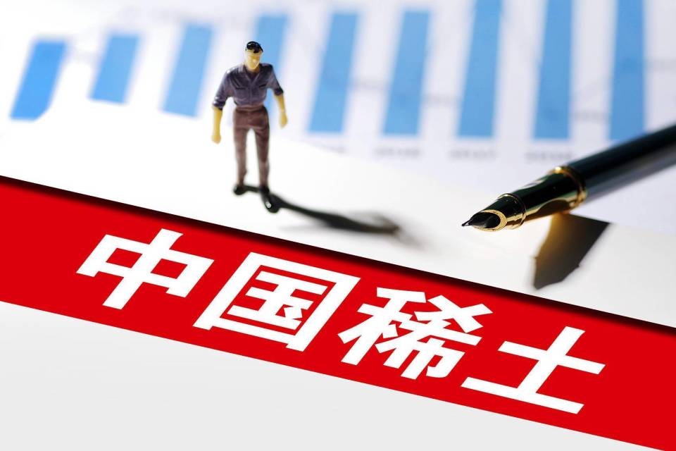 服務(wù)型政府構(gòu)建，高效行政與民眾利益的融合探索
