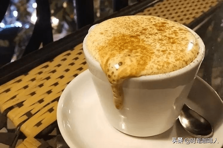 咖啡與甜點的完美搭配，濃郁香氣的探索之旅