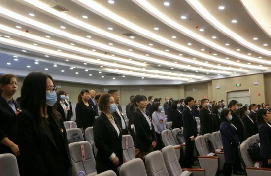 科技公司在社會責任中的角色與行動，探索其責任和行動的重要性
