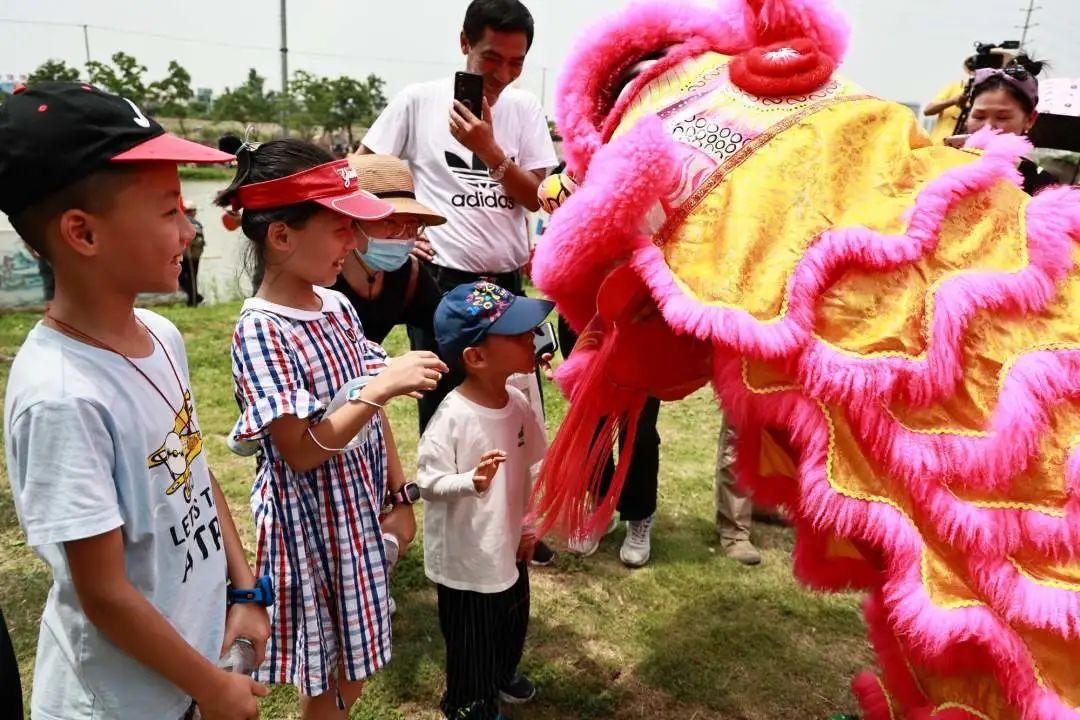 民俗節(jié)慶活動(dòng)與傳承的文化教育，傳統(tǒng)與傳承的交織豐富性