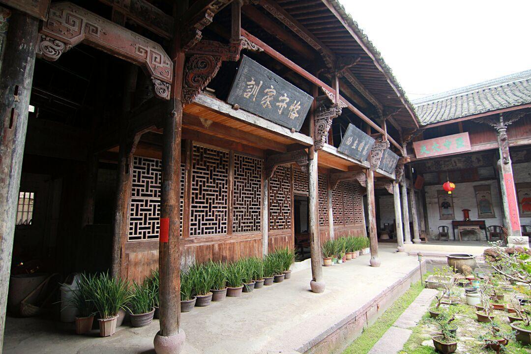 建筑藝術(shù)中的歷史內(nèi)涵與文化價(jià)值探究