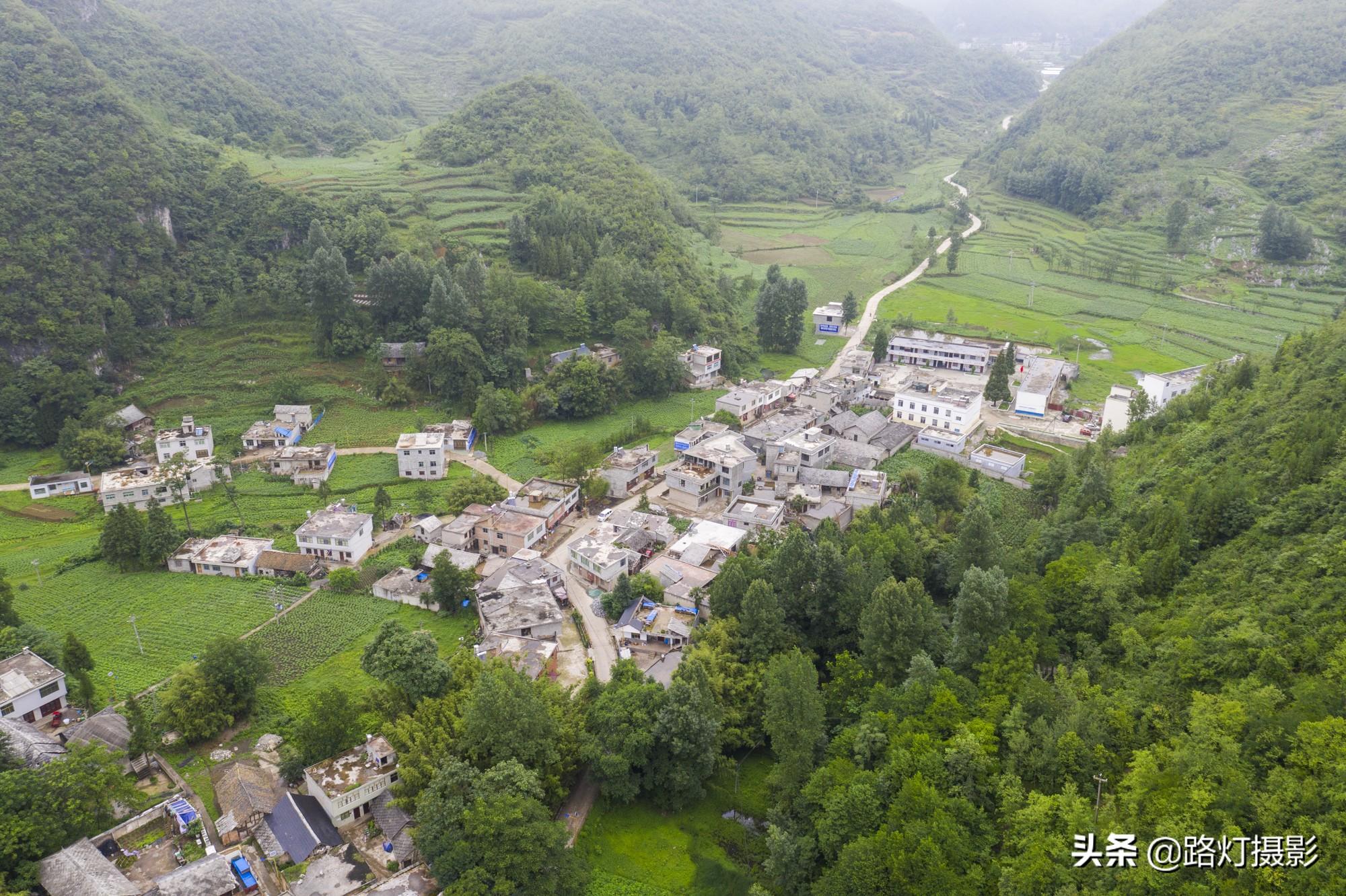 山村簡(jiǎn)居，靜享淳樸生活