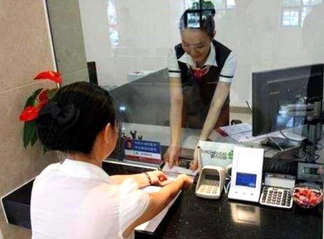 資本市場(chǎng)中的財(cái)務(wù)創(chuàng)新與市場(chǎng)回報(bào)研究分析