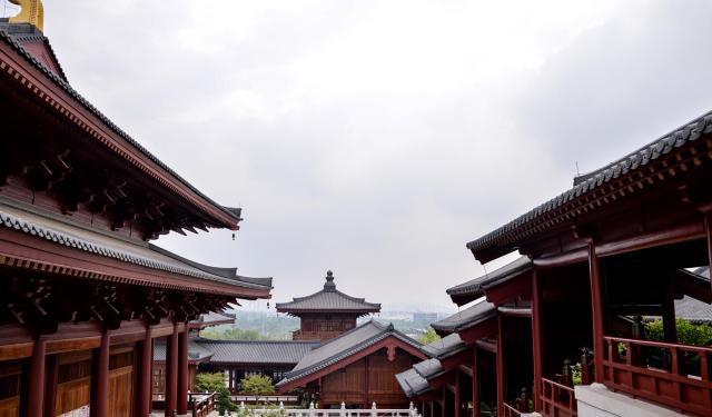 探訪世界著名古寺，領(lǐng)略宗教莊嚴(yán)神韻