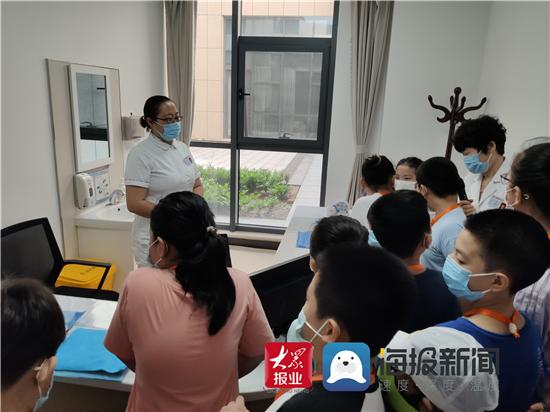 教師多角色轉(zhuǎn)換，助力學(xué)生全面發(fā)展的關(guān)鍵要素