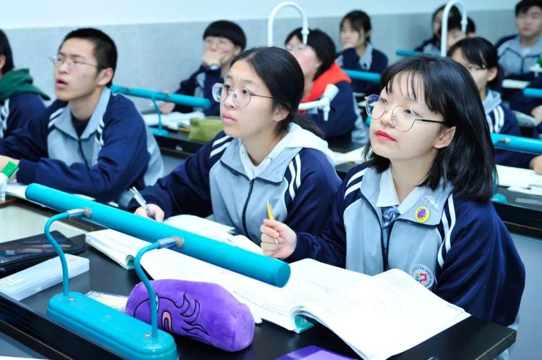 學(xué)生自主探究，深化知識掌握之道