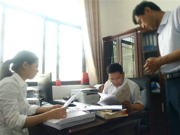 啟發(fā)式教育，培養(yǎng)學(xué)生創(chuàng)新思維的催化劑